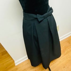 Bow Knee Length Skirt